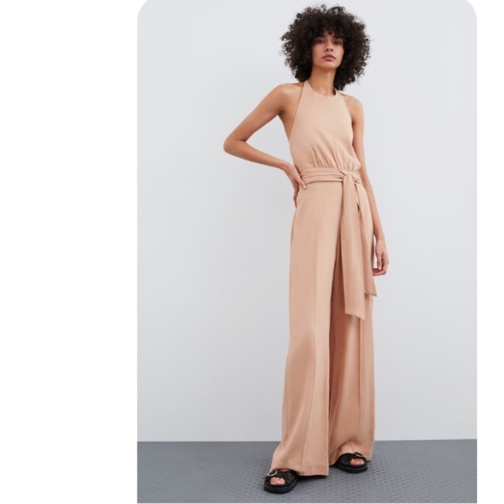 Linen blush/light rose halter jumpsuit. Zara.